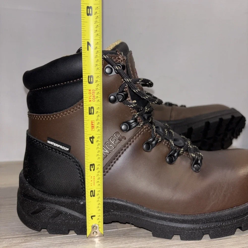 Men's 7 EE Avenger Brown Ankle Waterproof Work Boot Steel ToeA8225 Builder ST